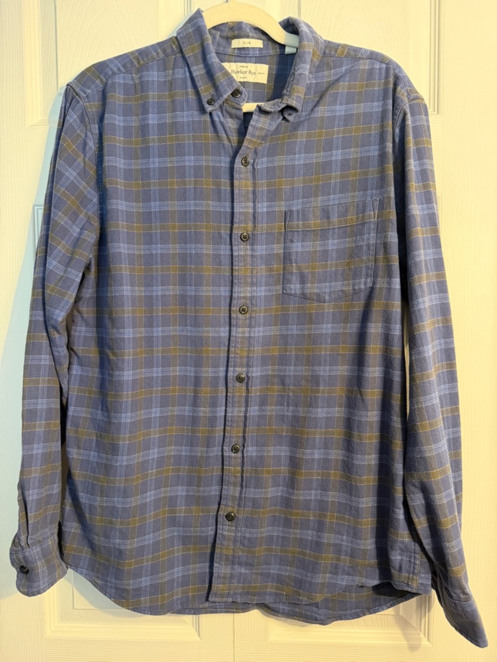 Hawker Rye Men's Slim Fit Plaid Button-Down Shirt size large. Blue